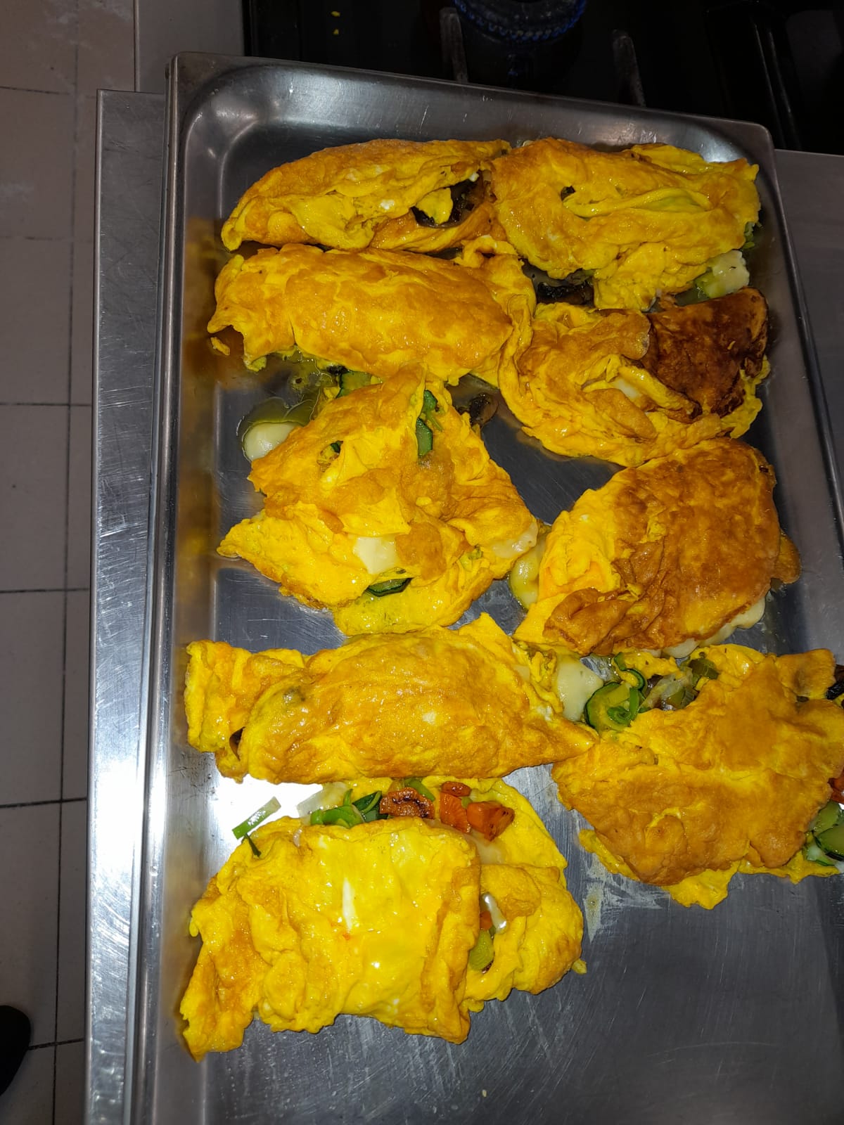 Omelette con  funghi porro e formaggio