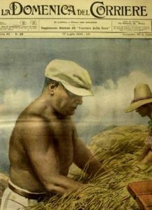 mussolini_trebbia_il_grano_a_sabaudia
