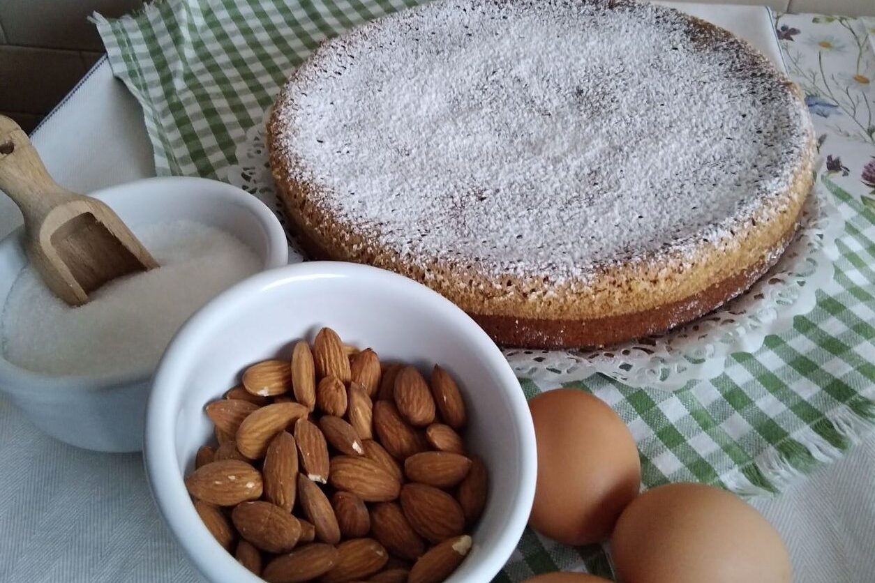 Torta di mandorle della nonna Bruna