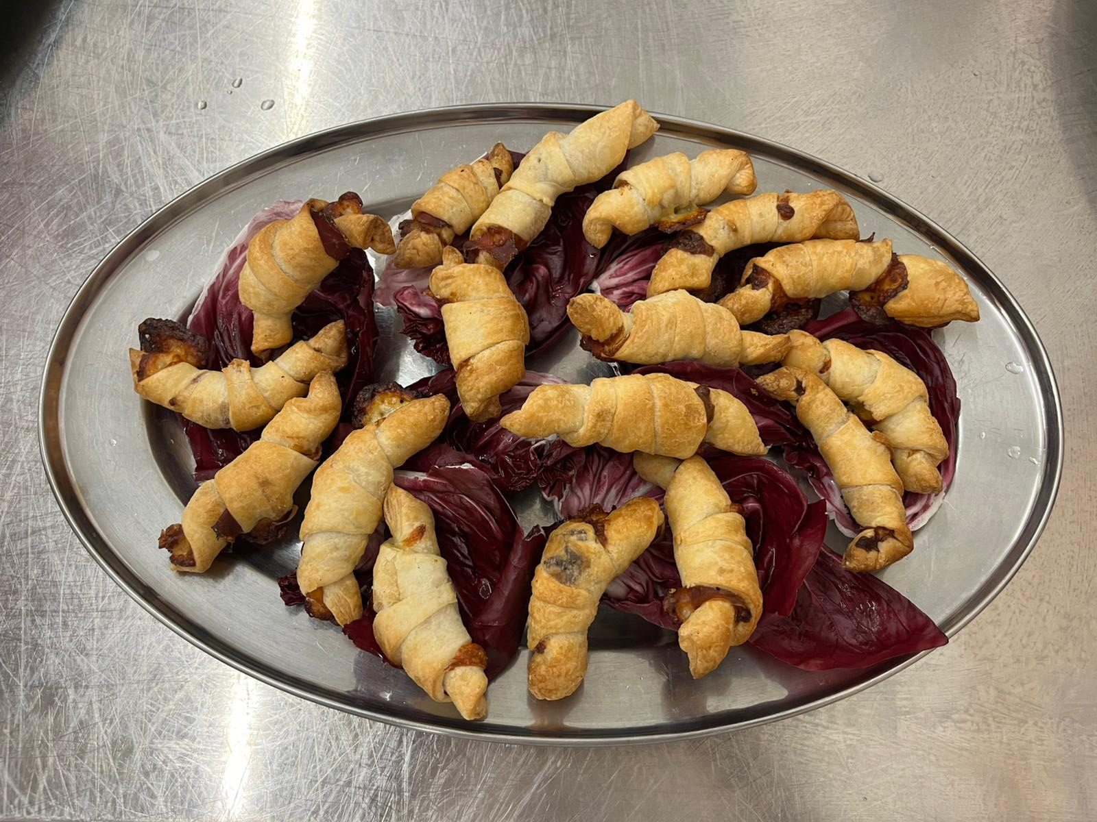 Cornetti con speck e provola